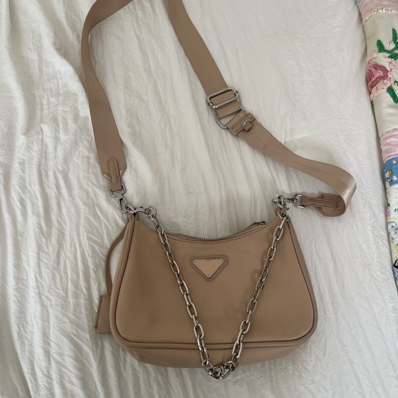 Fashion Nova - Fashion Week Beige/Tan Crossbody With Pouch Shoulder Bag - Picture 4 of 10